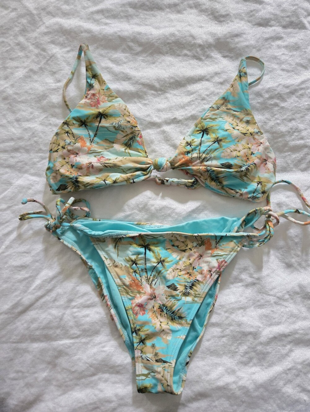 Tropical Floral Tie-Side Bikini Set in Aqua